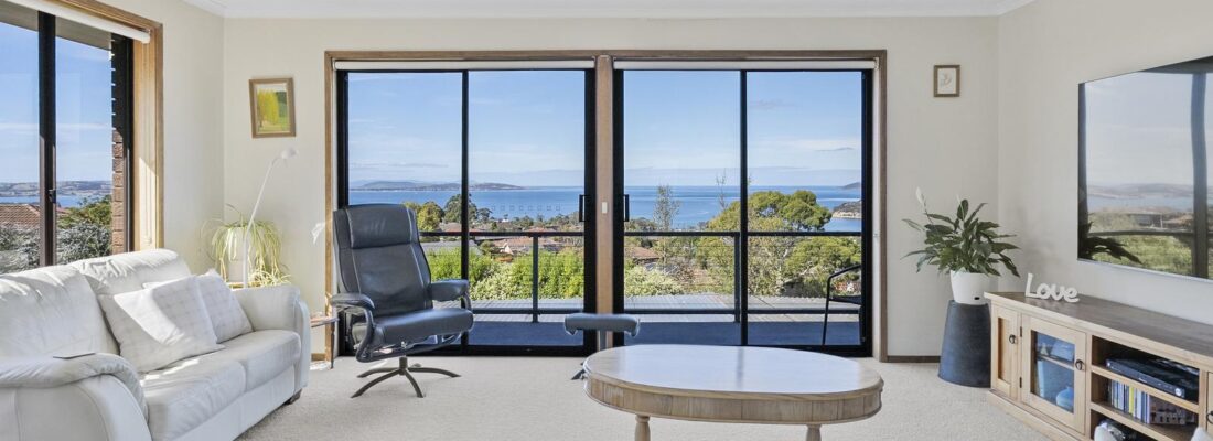 Kim Chandler-Storey Kim Chandler-Storey Fall Real Estate Kim Chandler-Storey