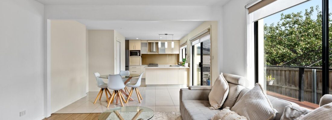 Kelly Fall & Jo Brownless Kelly Fall, Jo Brownless Fall Real Estate Kelly Fall & Jo Brownless