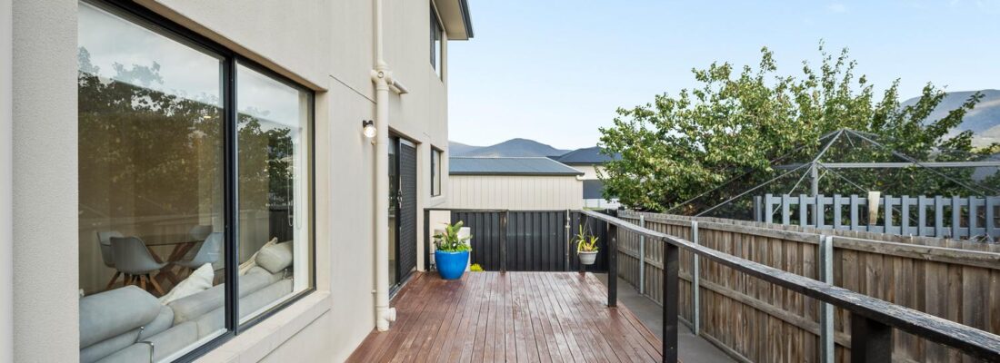 Kelly Fall & Jo Brownless Kelly Fall, Jo Brownless Fall Real Estate Kelly Fall & Jo Brownless