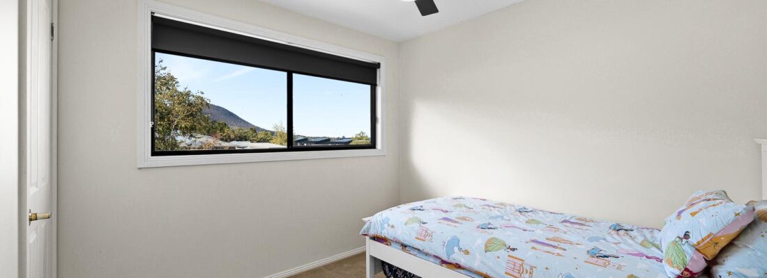 Kelly Fall & Jo Brownless Kelly Fall, Jo Brownless Fall Real Estate Kelly Fall & Jo Brownless