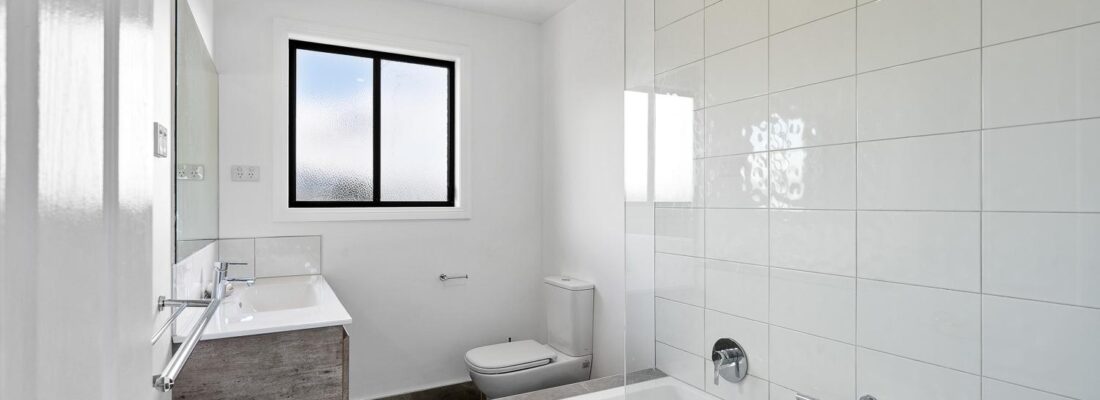 Kelly Fall & Jo Brownless Kelly Fall, Jo Brownless Fall Real Estate Kelly Fall & Jo Brownless