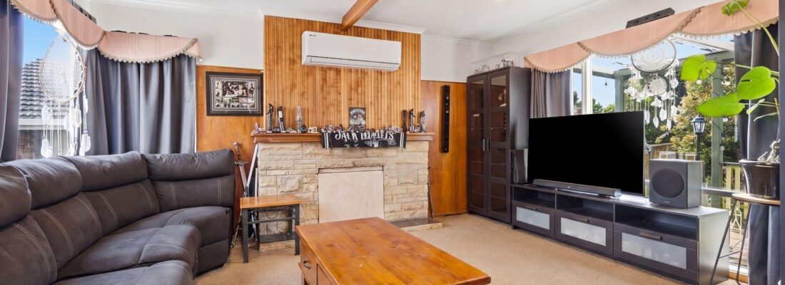 Kelly Fall & Jo Brownless Kelly Fall, Jo Brownless Fall Real Estate Kelly Fall & Jo Brownless