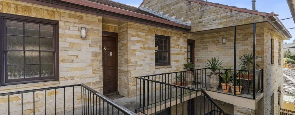 Samantha Nolder Samantha Nolder Fall Real Estate Samantha Nolder