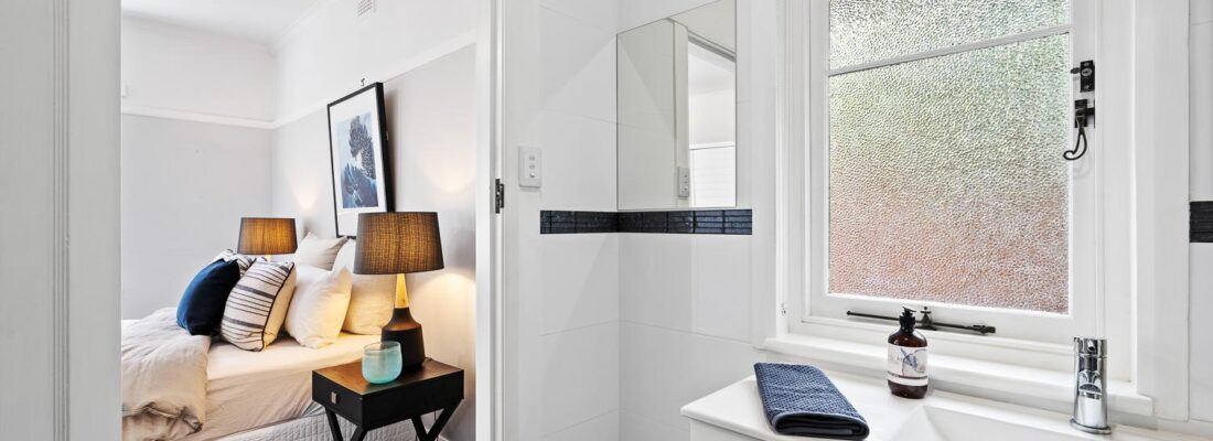 Kelly Fall & Jo Brownless Kelly Fall, Jo Brownless Fall Real Estate Kelly Fall & Jo Brownless