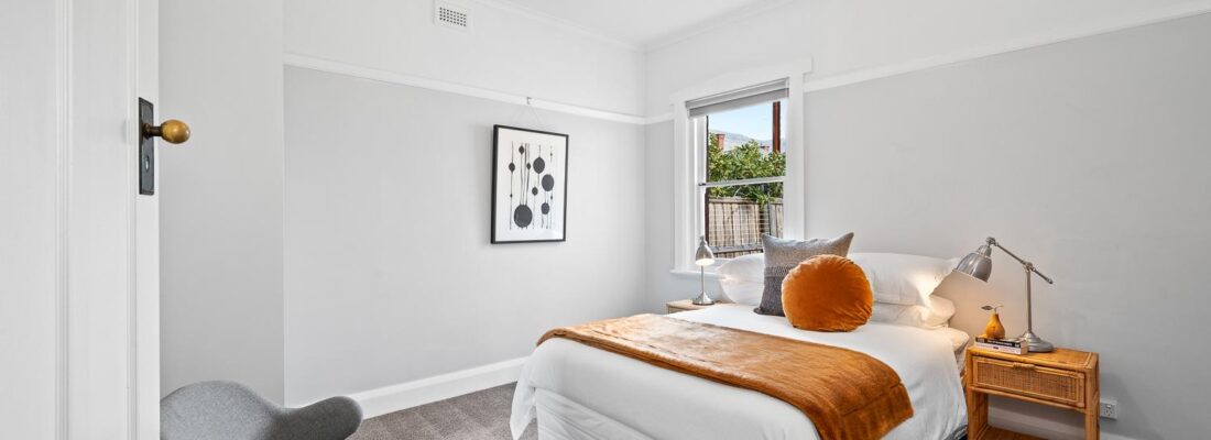 Kelly Fall & Jo Brownless Kelly Fall, Jo Brownless Fall Real Estate Kelly Fall & Jo Brownless