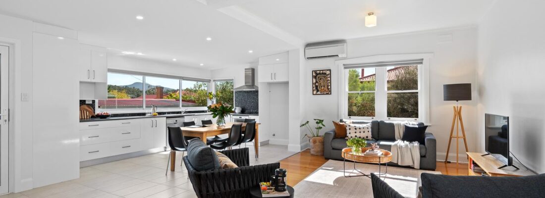 Kelly Fall & Jo Brownless Kelly Fall, Jo Brownless Fall Real Estate Kelly Fall & Jo Brownless