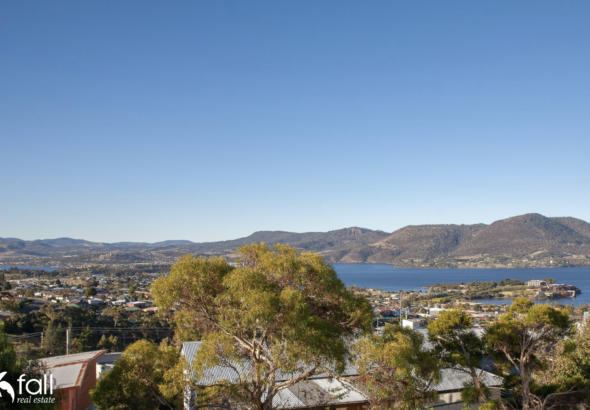 Fall Real Estate 9 McLean Court, ROSETTA TAS 7010