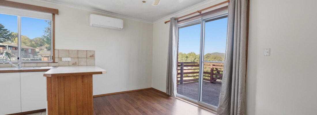 Naomi van Schie Naomi van Schie Fall Real Estate Naomi van Schie