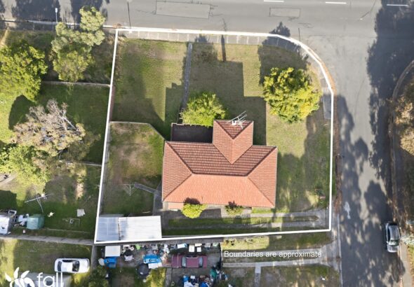 Fall Real Estate 231 Redwood Road, KINGSTON TAS 7050