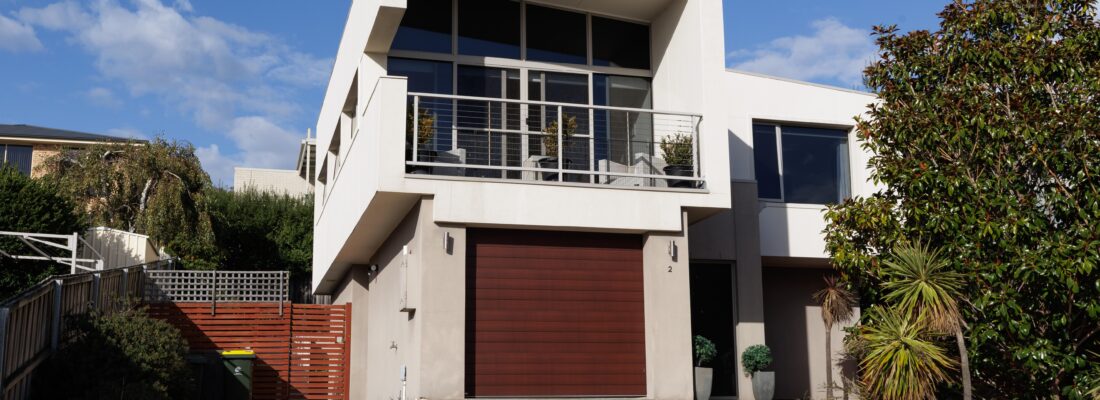 Fall Real Estate Daniela Lee-Archer