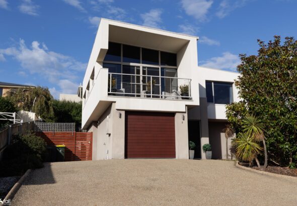 Fall Real Estate 2/50 Arlunya Street, TRANMERE TAS 7018