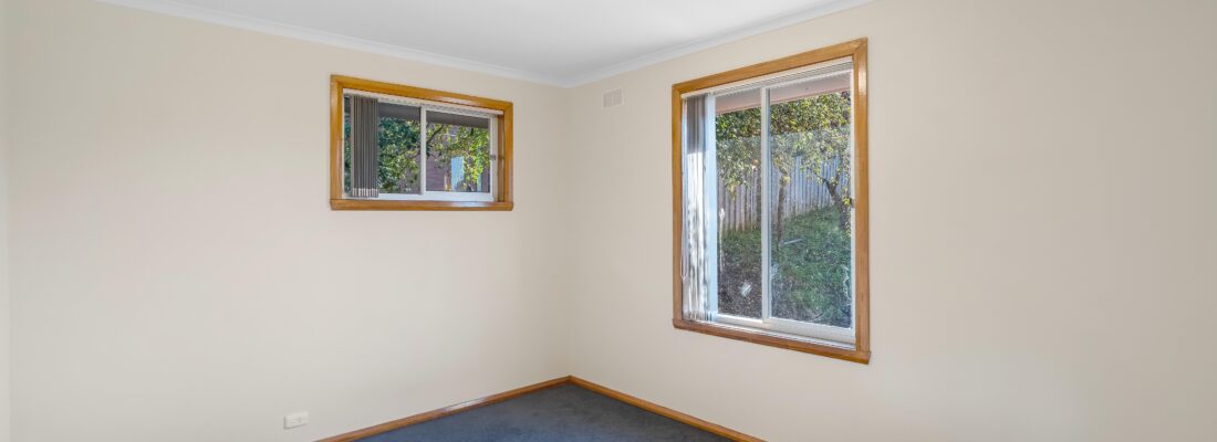 Elyse Lamprill Elyse Lamprill Fall Real Estate Elyse Lamprill