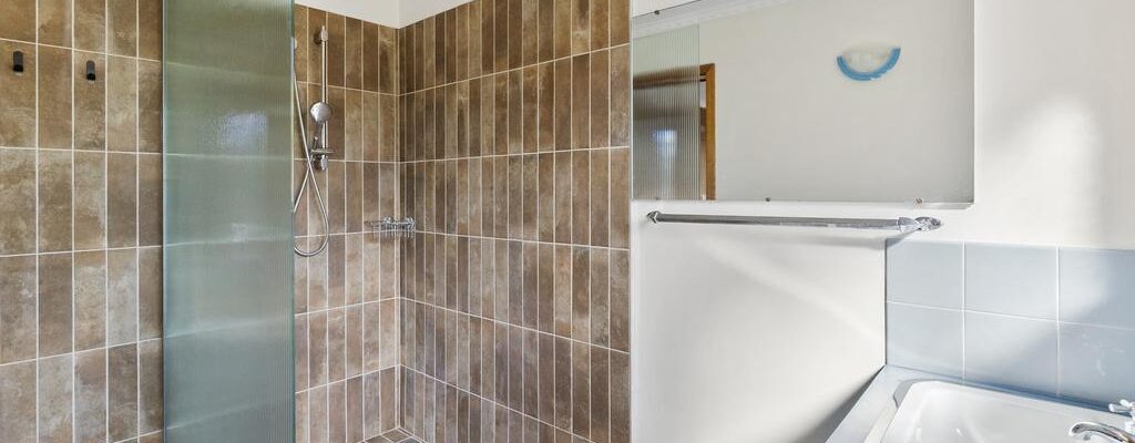 Samantha Nolder Samantha Nolder Fall Real Estate Samantha Nolder