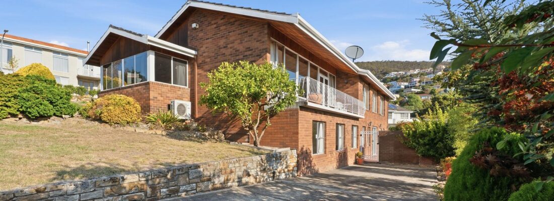 Fall Real Estate Donna Paton