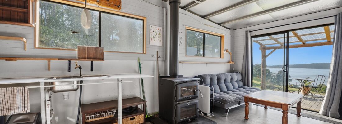 Naomi van Schie Naomi van Schie Fall Real Estate Naomi van Schie