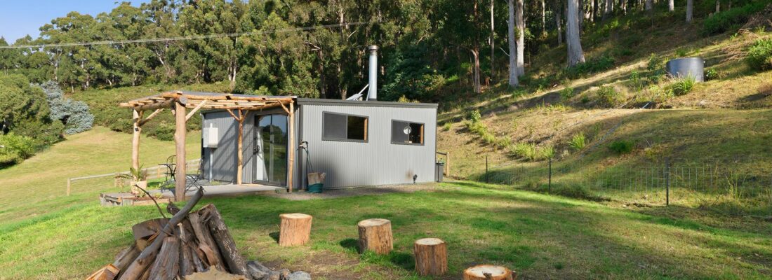 Naomi van Schie Naomi van Schie Fall Real Estate Naomi van Schie