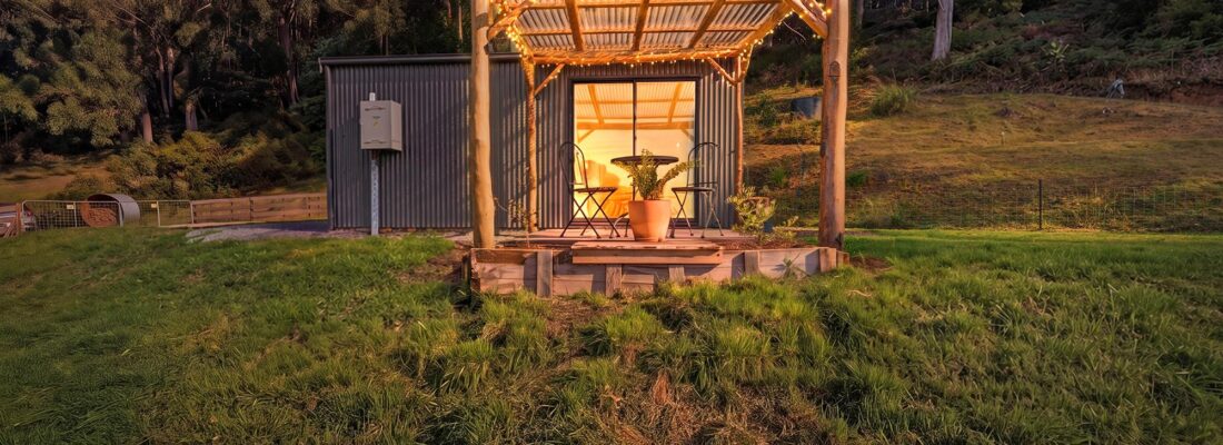 Naomi van Schie Naomi van Schie Fall Real Estate Naomi van Schie