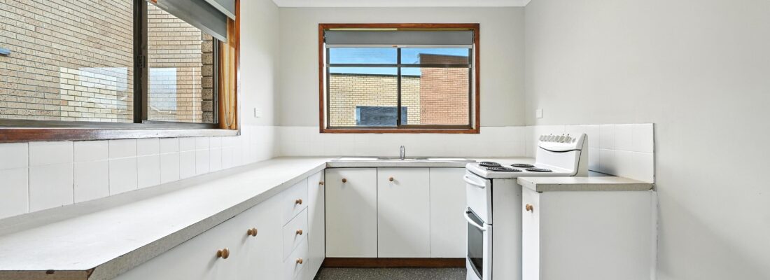 Elyse Lamprill Elyse Lamprill Fall Real Estate Elyse Lamprill