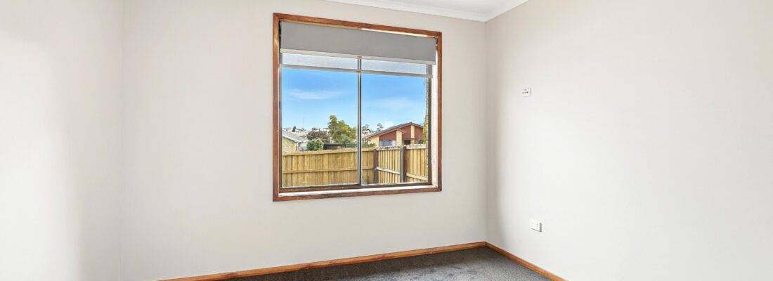 Elyse Lamprill Elyse Lamprill Fall Real Estate Elyse Lamprill