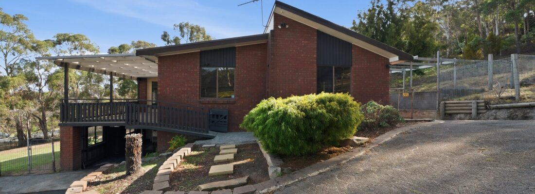 Deb Lawler Deb Lawler Fall Real Estate Deb Lawler