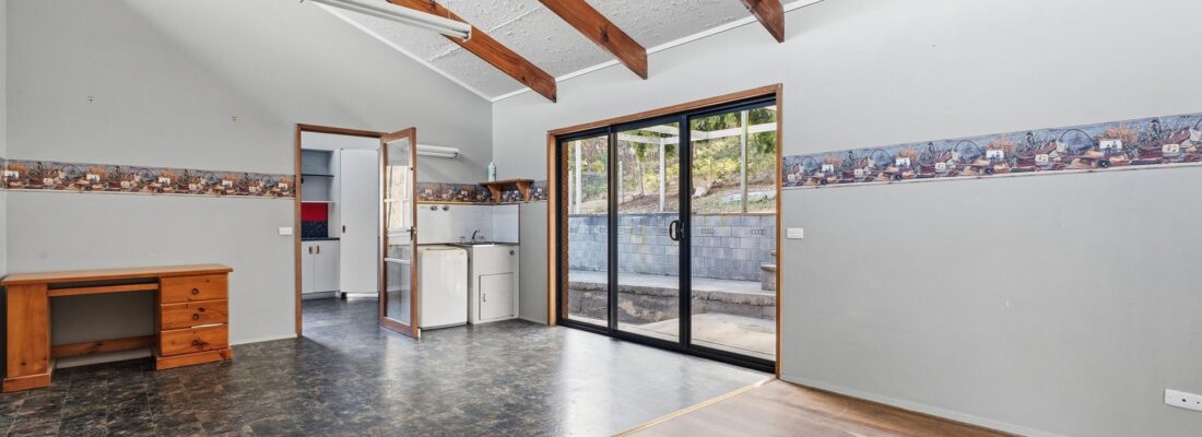 Deb Lawler Deb Lawler Fall Real Estate Deb Lawler