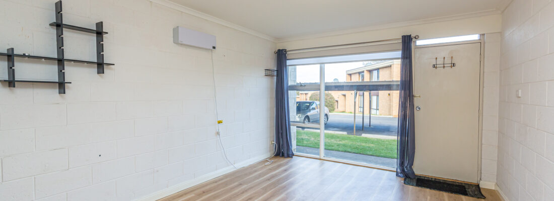 Elle Rooke-Jones Elle Rooke-Jones Fall Real Estate Elle Rooke-Jones