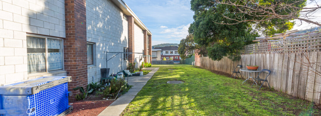 Fall Real Estate Elle Rooke-Jones