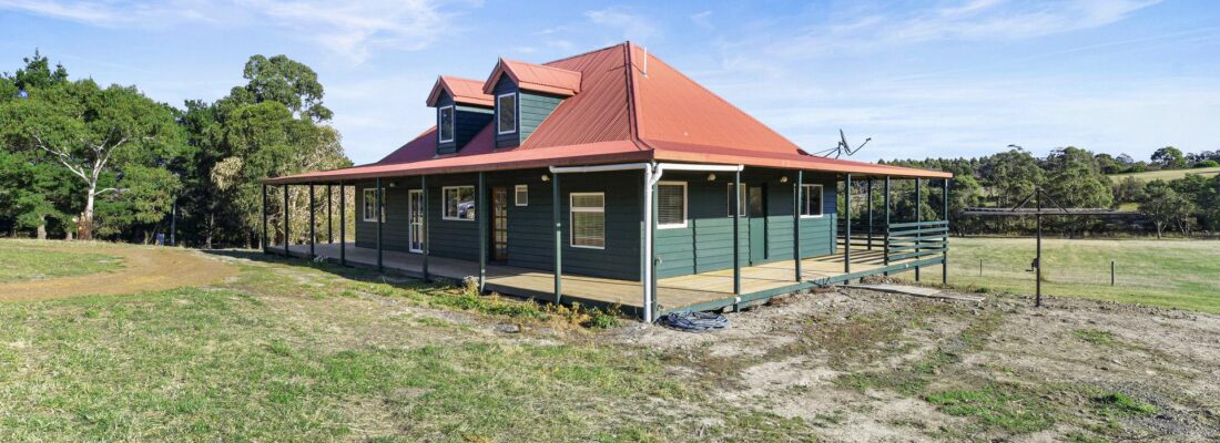 Elle Rooke-Jones Elle Rooke-Jones Fall Real Estate Elle Rooke-Jones