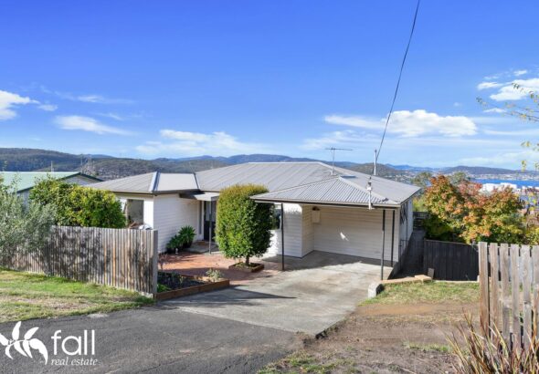 Fall Real Estate 27 Lime Road, LUTANA TAS 7009