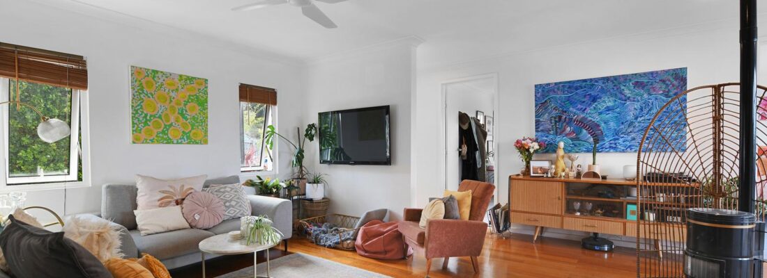 Daniela Lee-Archer Daniela Lee-Archer Fall Real Estate Daniela Lee-Archer