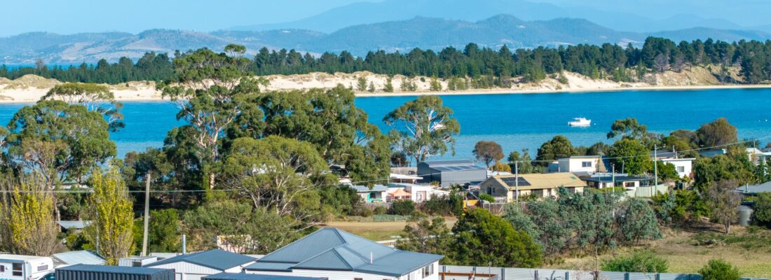 Buy real estate tasmania,Houses for sale tasmania Fall Real Estate Buy